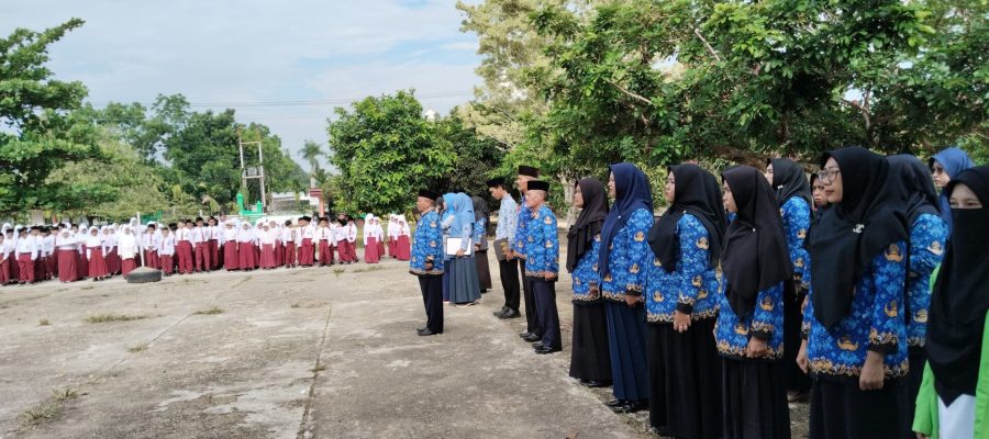 Upacara memperingati hari kesaktian Pancasila