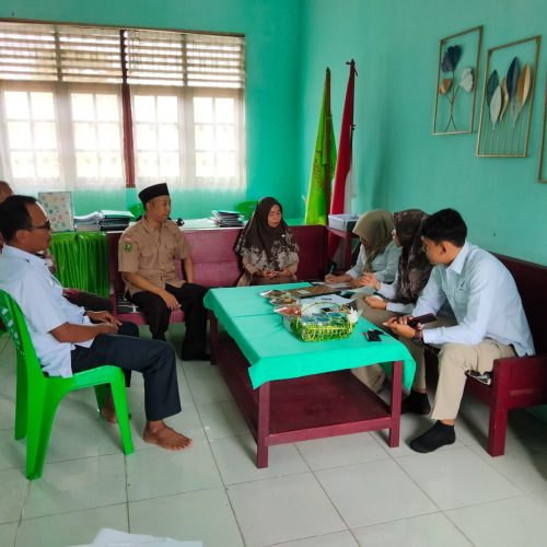 BPOM melakukan kunjungan sekaligus pendampingan di MA NURUL ISLAM